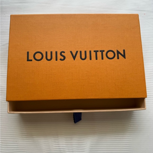 Louis Vuitton Signature Orange Box - Picture 1 of 2